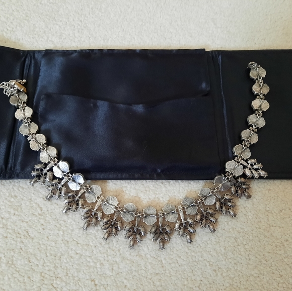 JOAN RIVERS statement runway necklace - Picture 4 of 4